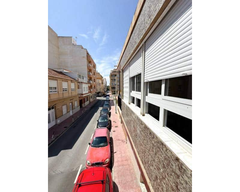 5 soveværelse Lejlighed til salg i Torrevieja - € 174.000 (Ref: 9019144)