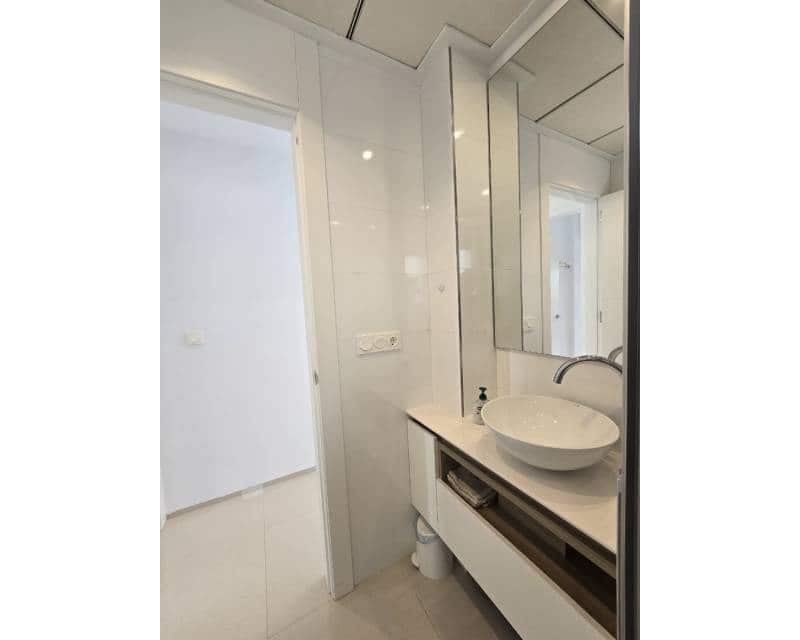 3 bedroom Villa for sale in Ciudad Quesada with pool - € 470,000 (Ref: 9026102)