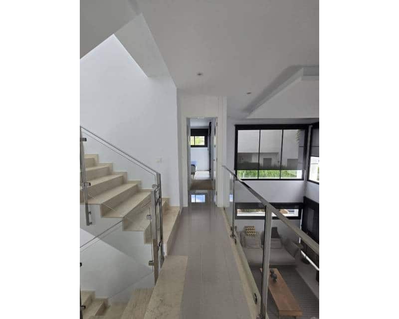 3 bedroom Villa for sale in Ciudad Quesada with pool - € 470,000 (Ref: 9026102)