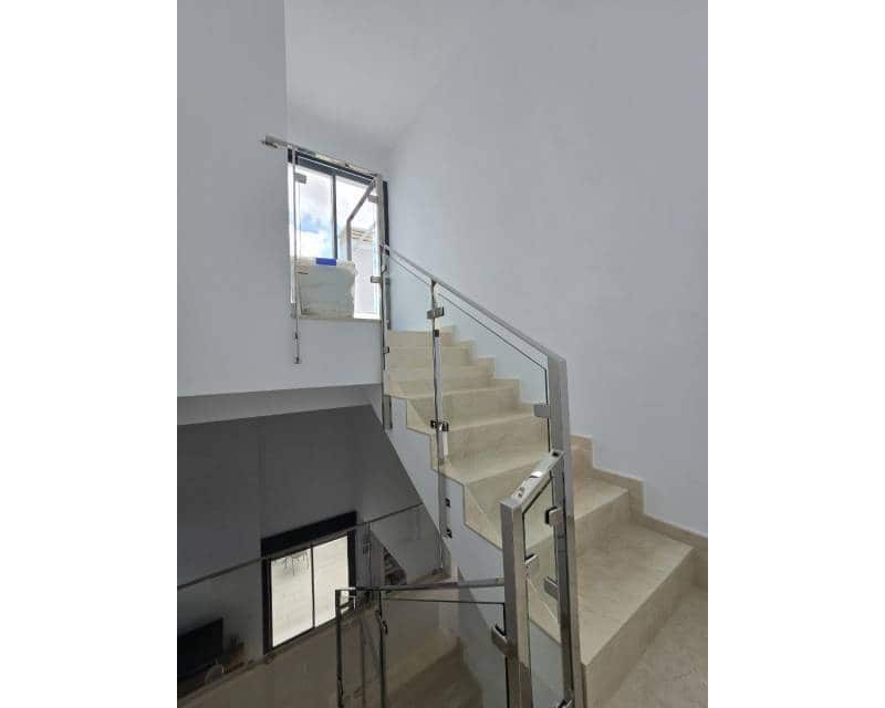 3 bedroom Villa for sale in Ciudad Quesada with pool - € 470,000 (Ref: 9026102)