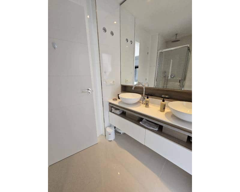 3 bedroom Villa for sale in Ciudad Quesada with pool - € 470,000 (Ref: 9026102)