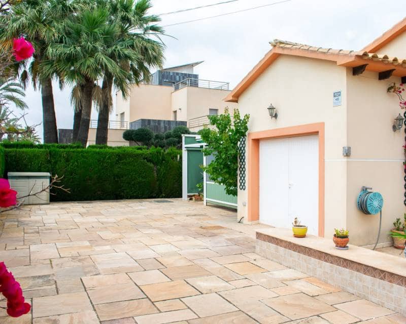 3 soveværelse Semi-Rækkehus til salg i Orihuela Costa med swimmingpool garage - € 790.000 (Ref: 9028688)