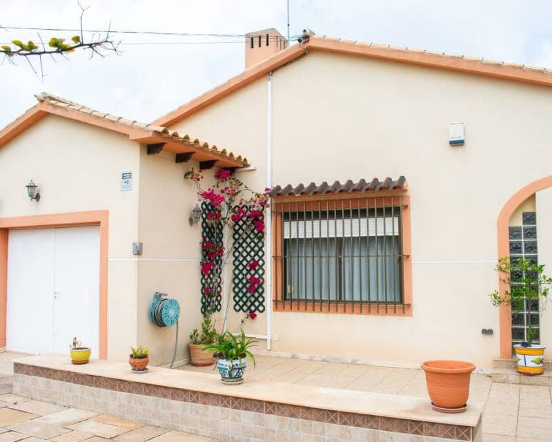 3 bedroom Semi-detached Villa for sale in Orihuela Costa with pool garage - € 850,000 (Ref: 9028688)