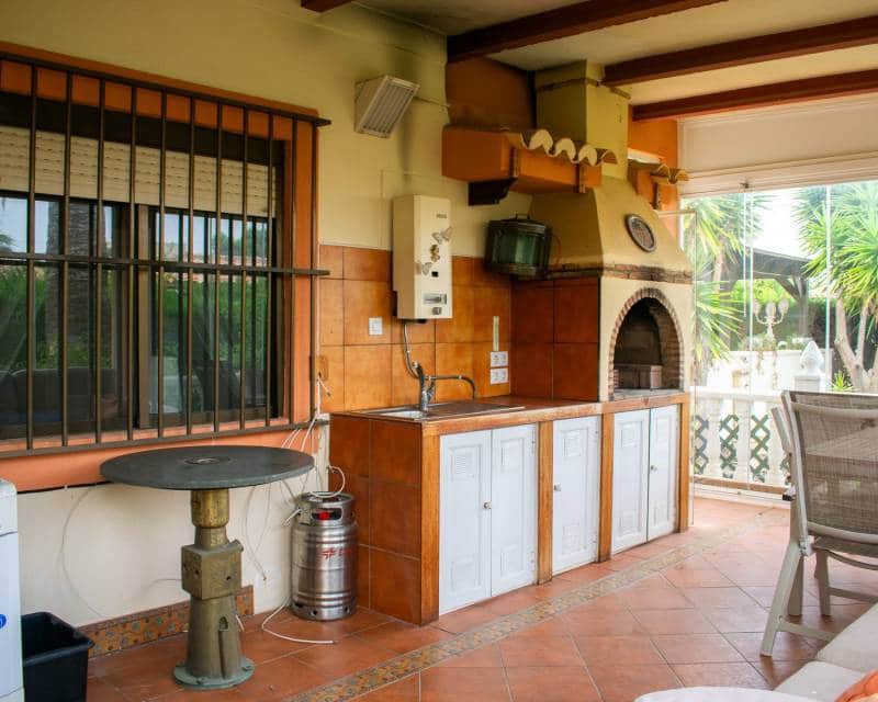 3 soveværelse Semi-Rækkehus til salg i Orihuela Costa med swimmingpool garage - € 790.000 (Ref: 9028688)