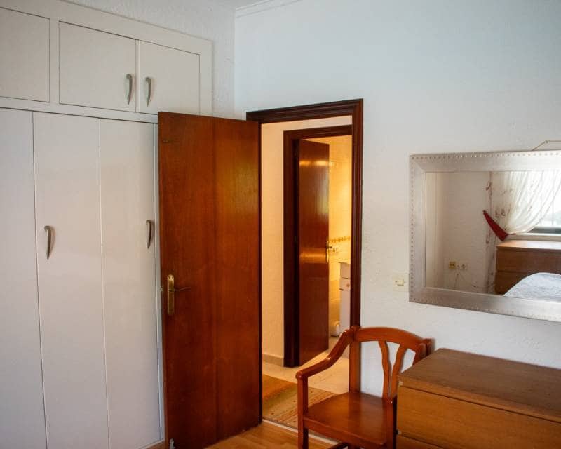 3 soveværelse Semi-Rækkehus til salg i Orihuela Costa med swimmingpool garage - € 790.000 (Ref: 9028688)