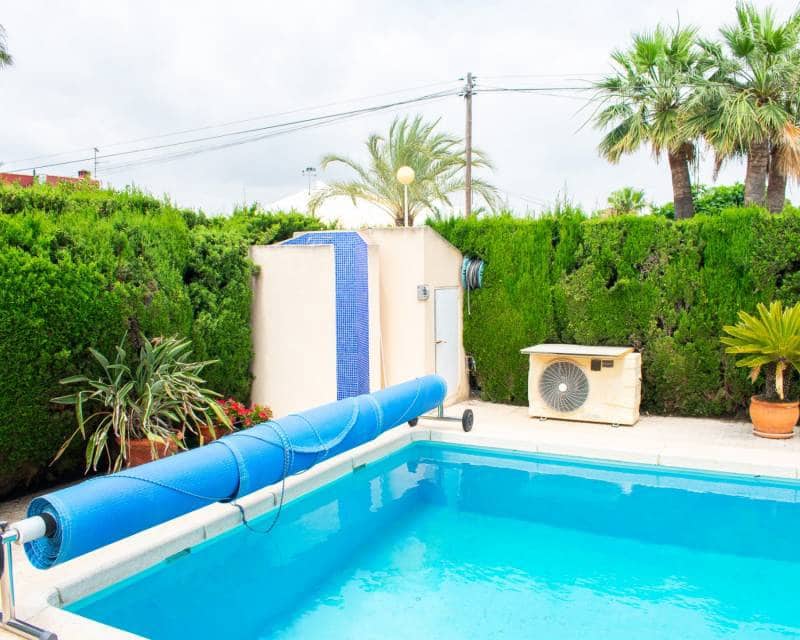3 soveværelse Semi-Rækkehus til salg i Orihuela Costa med swimmingpool garage - € 790.000 (Ref: 9028688)