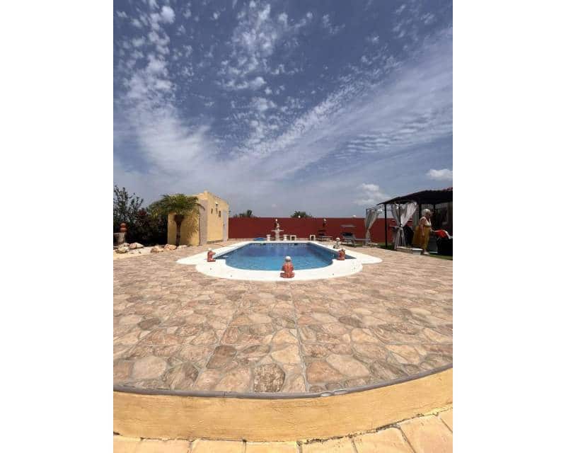 3 soveværelse Finca/Landehus til salg i Fortuna med swimmingpool garage - € 275.000 (Ref: 9028693)