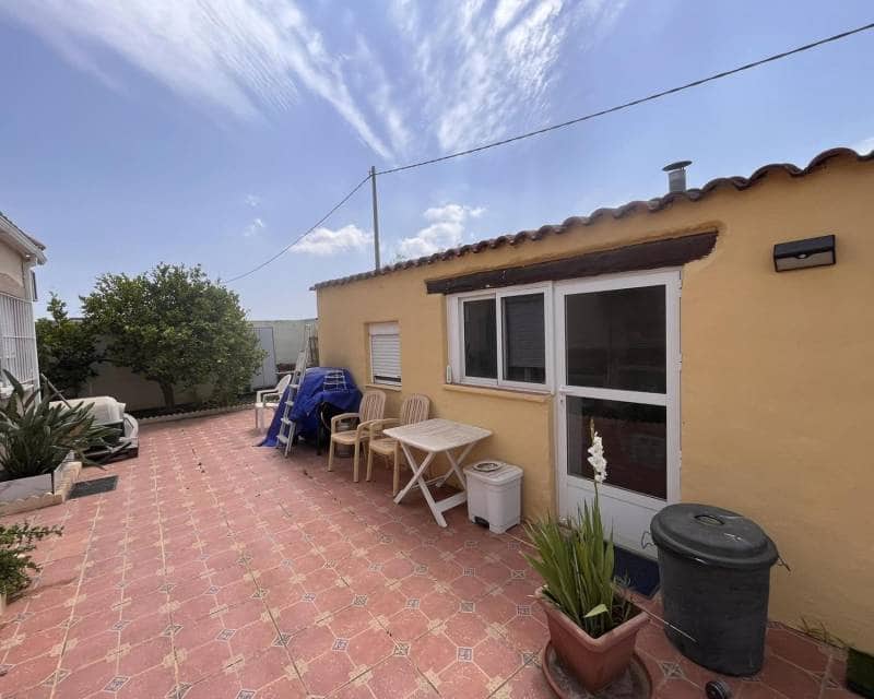 3 soveværelse Finca/Landehus til salg i Fortuna med swimmingpool garage - € 275.000 (Ref: 9028693)