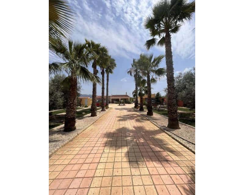 3 soveværelse Finca/Landehus til salg i Fortuna med swimmingpool garage - € 275.000 (Ref: 9028693)