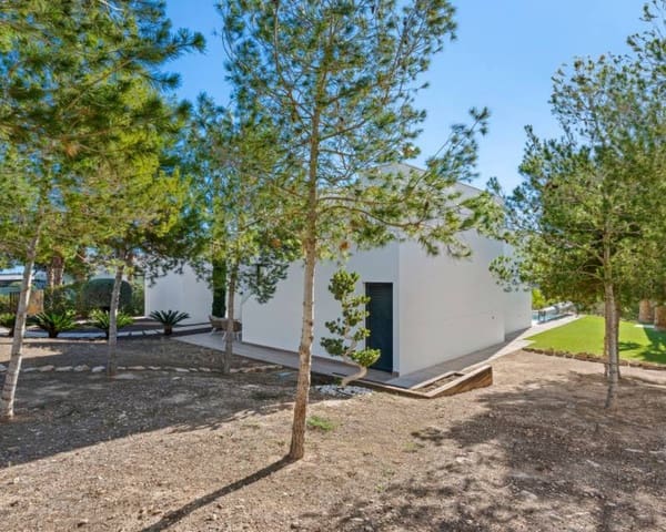 4 Zimmer Villa zu verkaufen in Las Colinas Golf, Orihuela mit Pool - 900.000 € (Ref: 9031054)