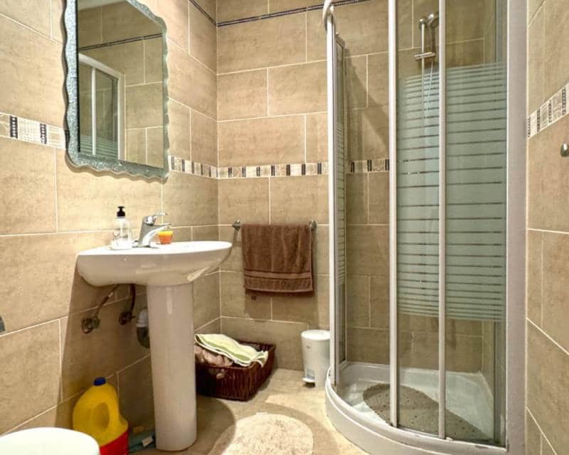 6 chambre Villa/Maison à vendre à Torrevieja avec piscine garage - 610 000 € (Ref: 9033817)