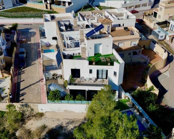 3 Zimmer Villa zu verkaufen in Villamartin, Orihuela mit Pool Garage - 475.000 € (Ref: 9035749)