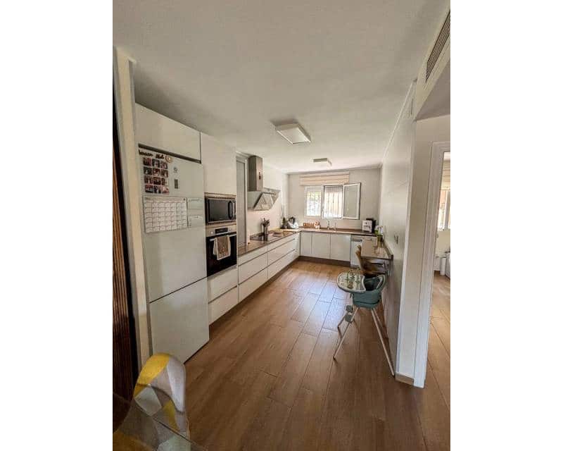 4 soveværelse Lejlighed til salg i Puerto de Mazarron med garage - € 244.000 (Ref: 9035752)