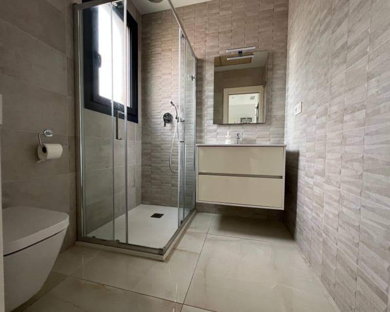 3 soveværelse Villa til salg i Orihuela Costa med swimmingpool garage - € 499.000 (Ref: 9035753)