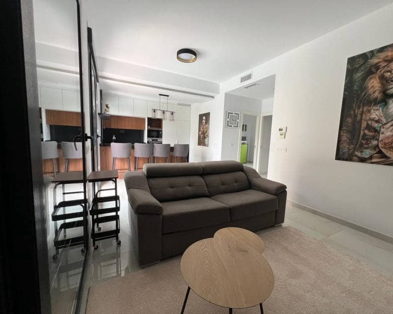 3 soveværelse Villa til salg i Orihuela Costa med swimmingpool garage - € 499.000 (Ref: 9035753)