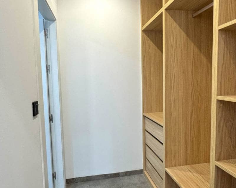 4 slaapkamer Villa te koop in Torrevieja met zwembad garage - € 495.000 (Ref: 9049755)