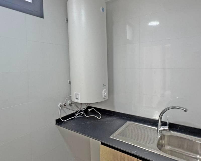 4 slaapkamer Villa te koop in Torrevieja met zwembad garage - € 495.000 (Ref: 9049755)