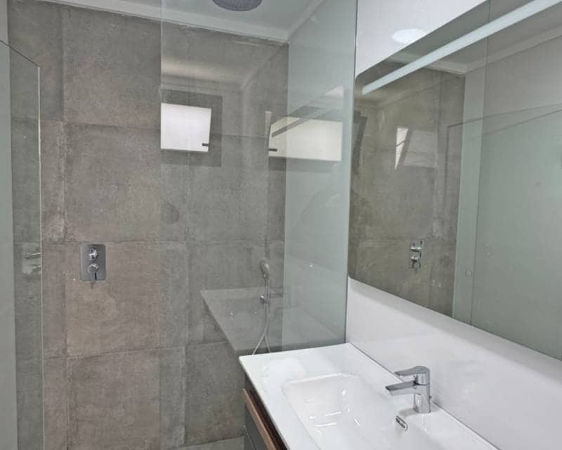 4 slaapkamer Villa te koop in Torrevieja met zwembad garage - € 495.000 (Ref: 9049755)