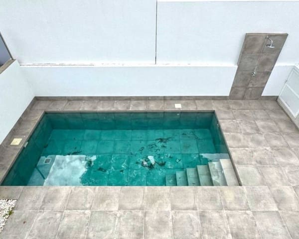 4 slaapkamer Villa te koop in Los Balcones - Los Altos, Torrevieja met zwembad garage - € 495.000 (Ref: 9049755)