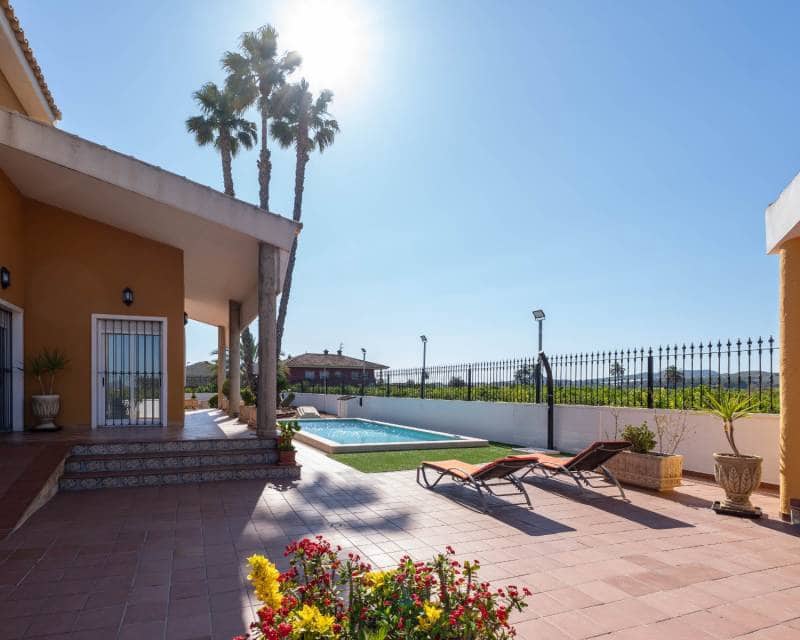 5 slaapkamer Finca/Landhuis te koop in Orihuela met zwembad garage - € 670.000 (Ref: 9049759)