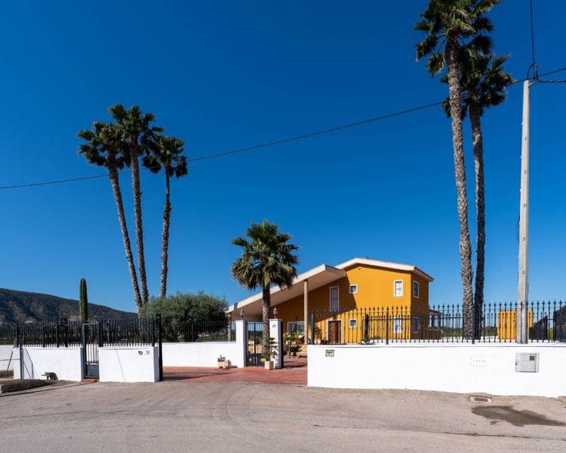 5 slaapkamer Finca/Landhuis te koop in Orihuela met zwembad garage - € 670.000 (Ref: 9049759)