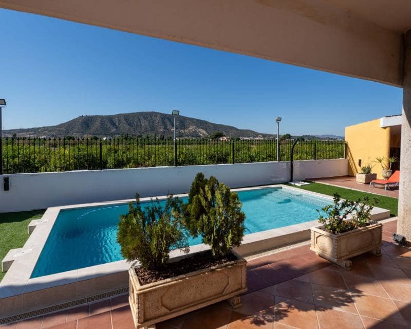 5 slaapkamer Finca/Landhuis te koop in Orihuela met zwembad garage - € 670.000 (Ref: 9049759)