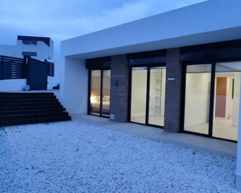 3 Zimmer Villa zu verkaufen in Ciudad Quesada mit Pool - 690.000 € (Ref: 9049764)