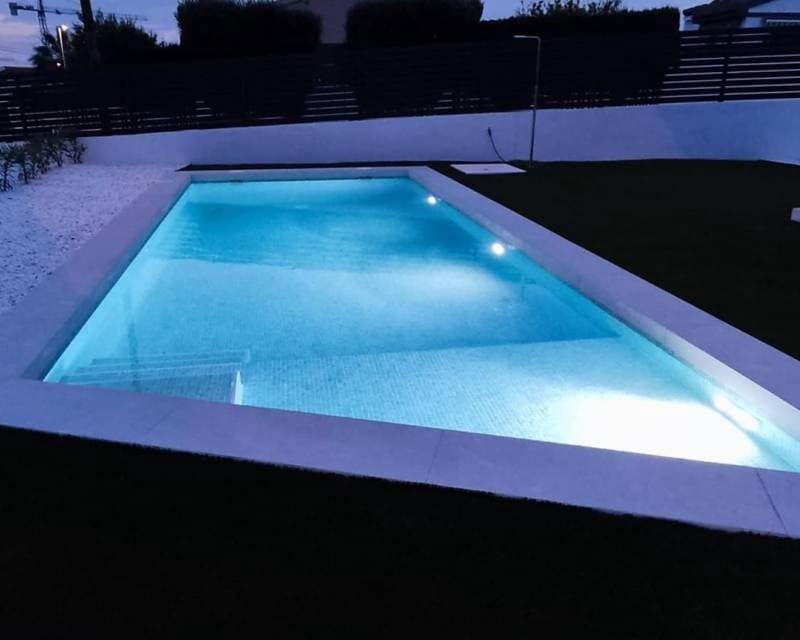 3 Zimmer Villa zu verkaufen in Ciudad Quesada mit Pool - 690.000 € (Ref: 9049764)