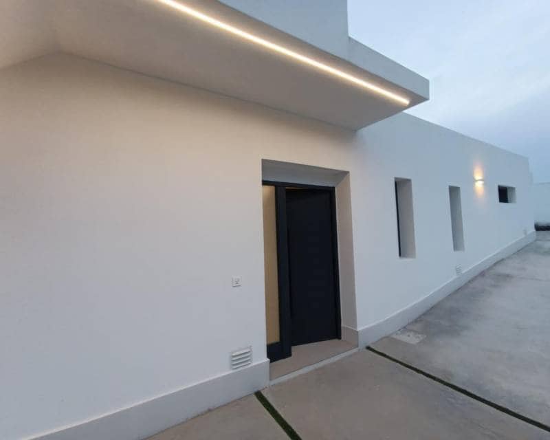 3 Zimmer Villa zu verkaufen in Ciudad Quesada mit Pool - 690.000 € (Ref: 9049764)