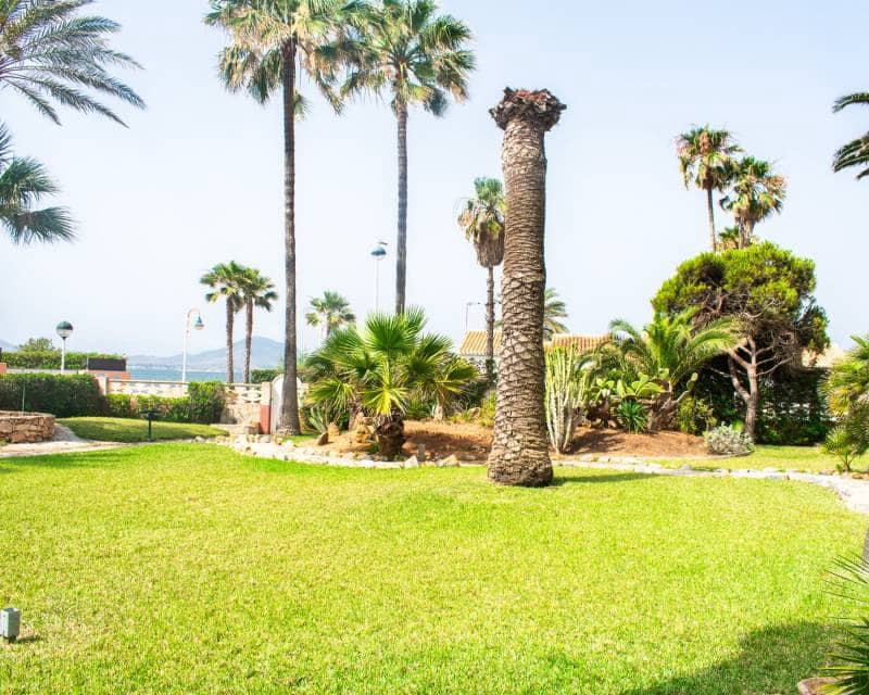 3 slaapkamer Villa te koop in La Manga del Mar Menor met zwembad garage - € 1.490.000 (Ref: 9061597)