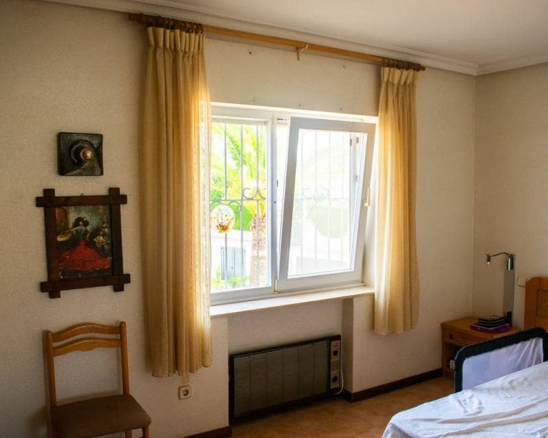 3 slaapkamer Villa te koop in La Manga del Mar Menor met zwembad garage - € 1.490.000 (Ref: 9061597)