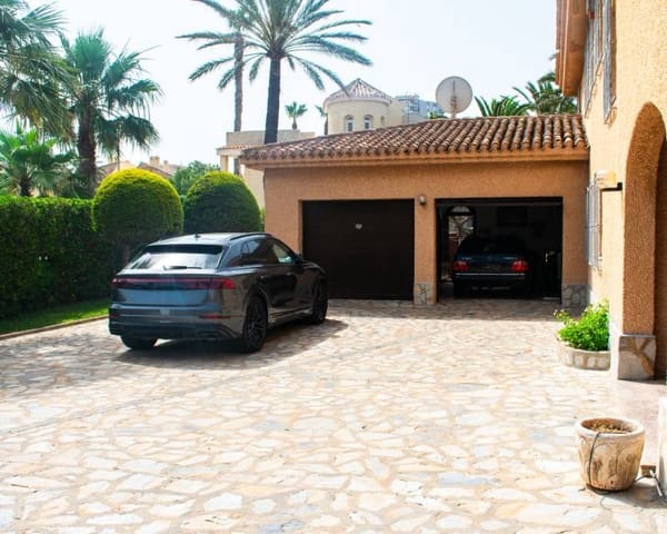 3 quarto Moradia para venda em La Manga del Mar Menor com piscina garagem - 1 490 000 € (Ref: 9061597)