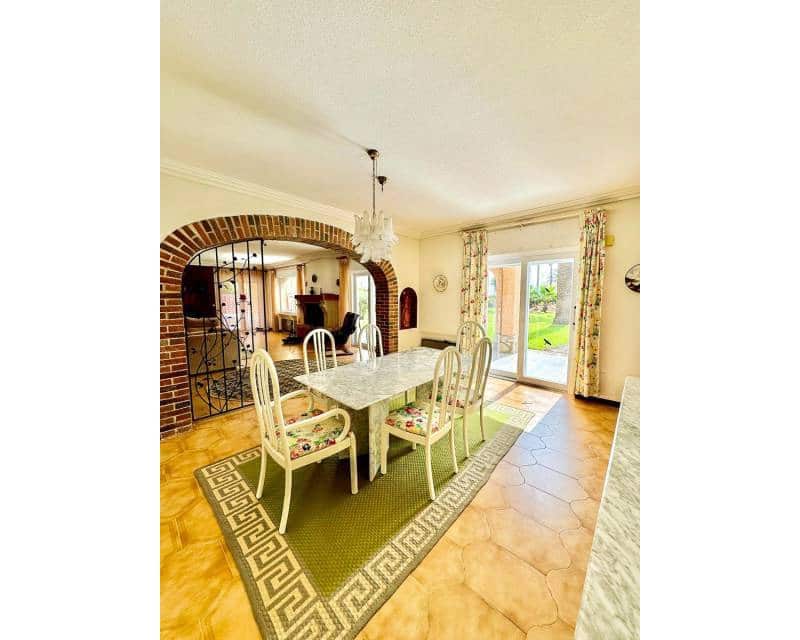 3 slaapkamer Villa te koop in La Manga del Mar Menor met zwembad garage - € 1.490.000 (Ref: 9061597)