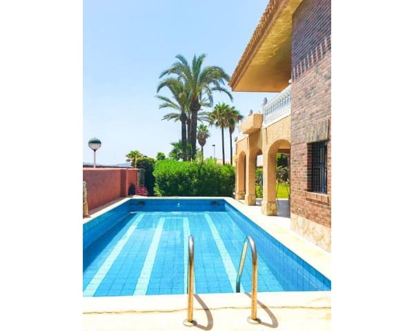 3 quarto Moradia para venda em La Manga del Mar Menor com piscina garagem - 1 490 000 € (Ref: 9061597)