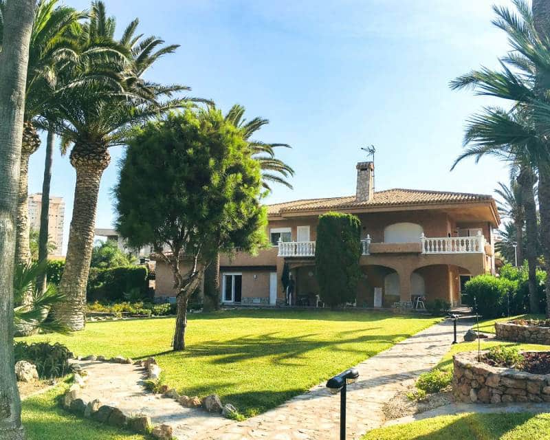 3 slaapkamer Villa te koop in La Manga del Mar Menor met zwembad garage - € 1.490.000 (Ref: 9061597)