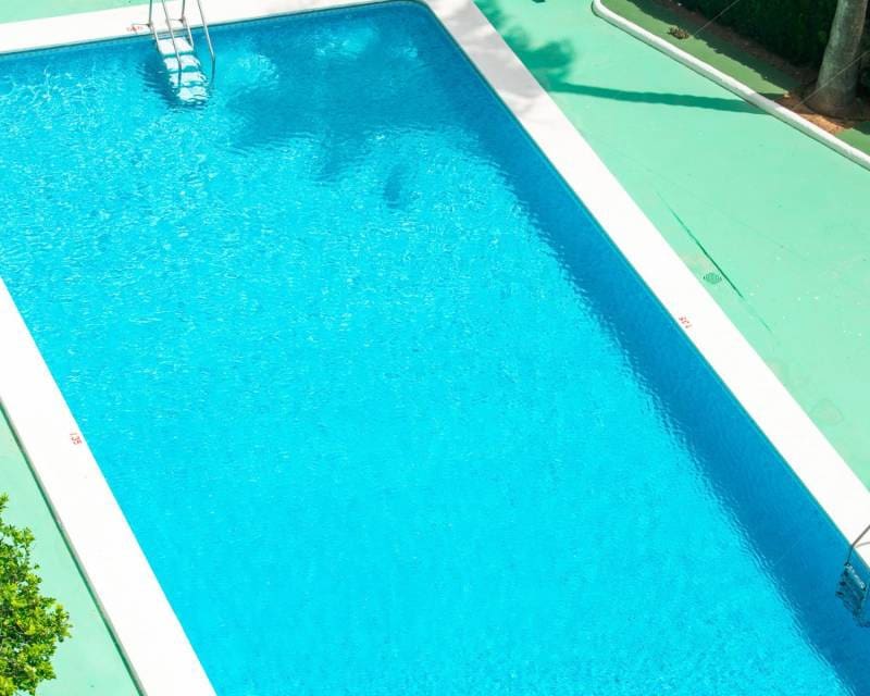 1 Zimmer Strandapartment zu verkaufen in Calpe / Calp mit Pool - 238.500 € (Ref: 9061599)