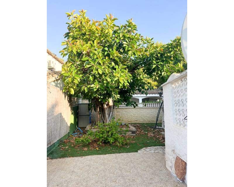 4 soverom Kjedet enebolig til salgs i Orihuela Costa med svømmebasseng - € 824 000 (Ref: 9064409)