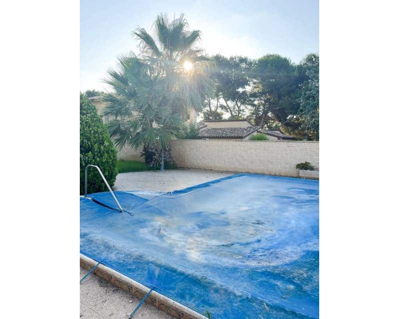 4 soverom Kjedet enebolig til salgs i Orihuela Costa med svømmebasseng - € 824 000 (Ref: 9064409)