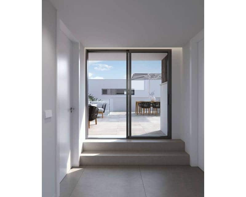 Chalet de 3 habitaciones en Torre de la Horadada en venta con piscina garaje - 1.895.000 € (Ref: 9066820)