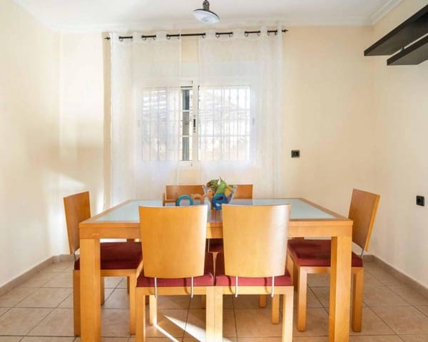 5 soveværelse Semi-Rækkehus til salg i Las Mimosas, Orihuela med swimmingpool garage - € 350.000 (Ref: 9072599)