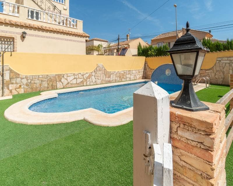 5 soveværelse Semi-Rækkehus til salg i Las Mimosas med swimmingpool garage - € 350.000 (Ref: 9072599)