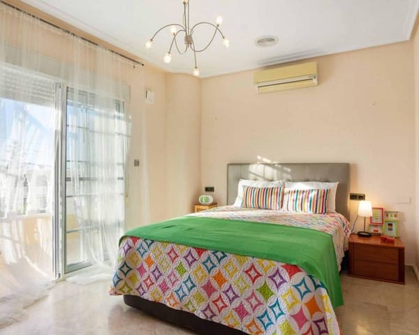 5 soveværelse Semi-Rækkehus til salg i Las Mimosas, Orihuela med swimmingpool garage - € 350.000 (Ref: 9072599)