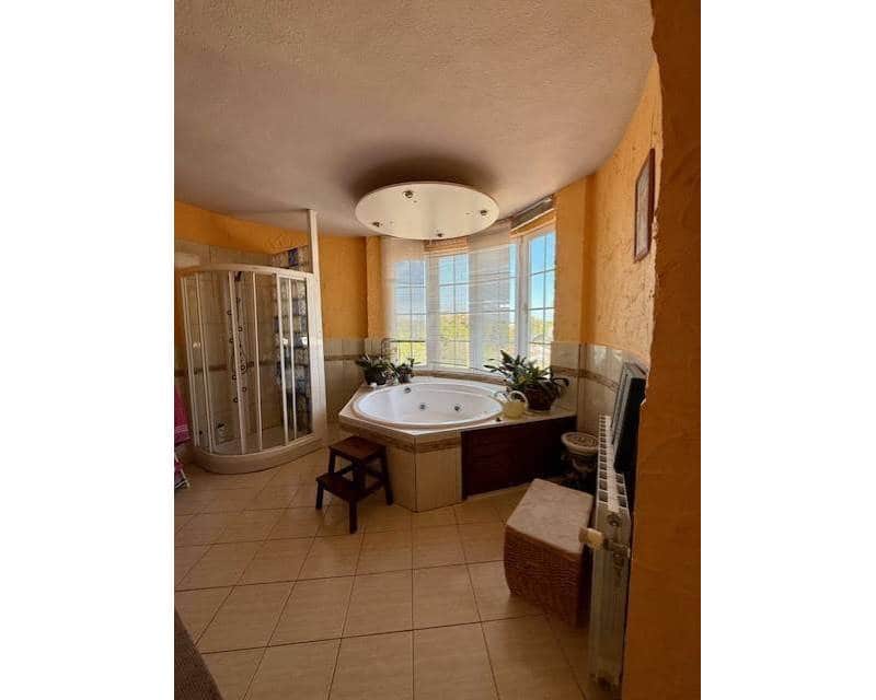 5 bedroom Villa for sale in Orihuela Costa with pool garage - € 850,000 (Ref: 9078599)