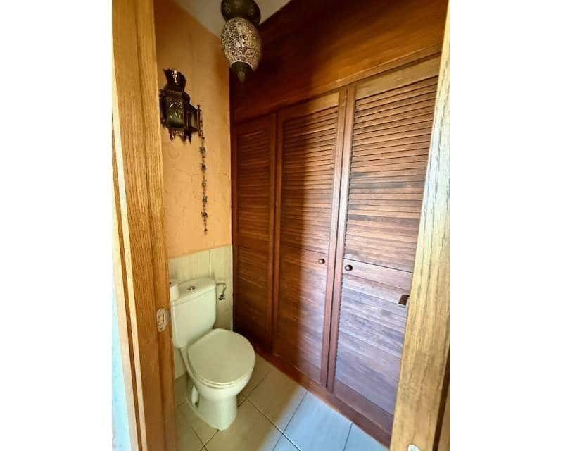 5 bedroom Villa for sale in Orihuela Costa with pool garage - € 850,000 (Ref: 9078599)