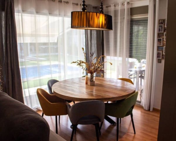 5 makuuhuone Paritalo myytävänä paikassa Las Torres de Cotillas mukana uima-altaan 
autotalli - 630 000 € (Ref: 9084602)