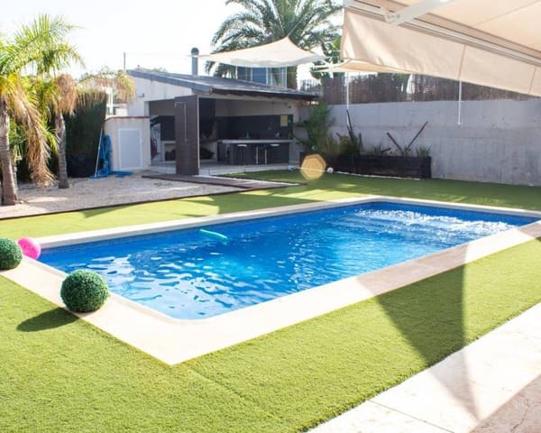 5 makuuhuone Paritalo myytävänä paikassa Las Torres de Cotillas mukana uima-altaan 
autotalli - 630 000 € (Ref: 9084602)