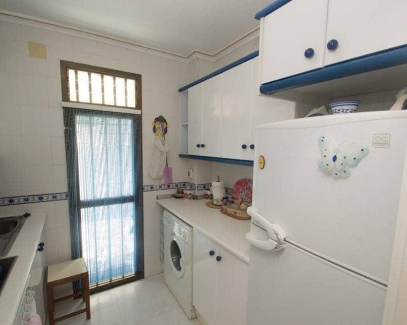 2 soveværelse Lejlighed til salg i La Veleta - € 135.000 (Ref: 9103372)