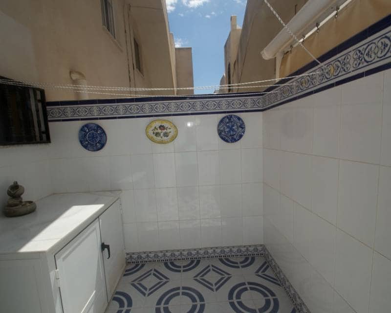 2 soveværelse Lejlighed til salg i La Veleta - € 135.000 (Ref: 9103372)