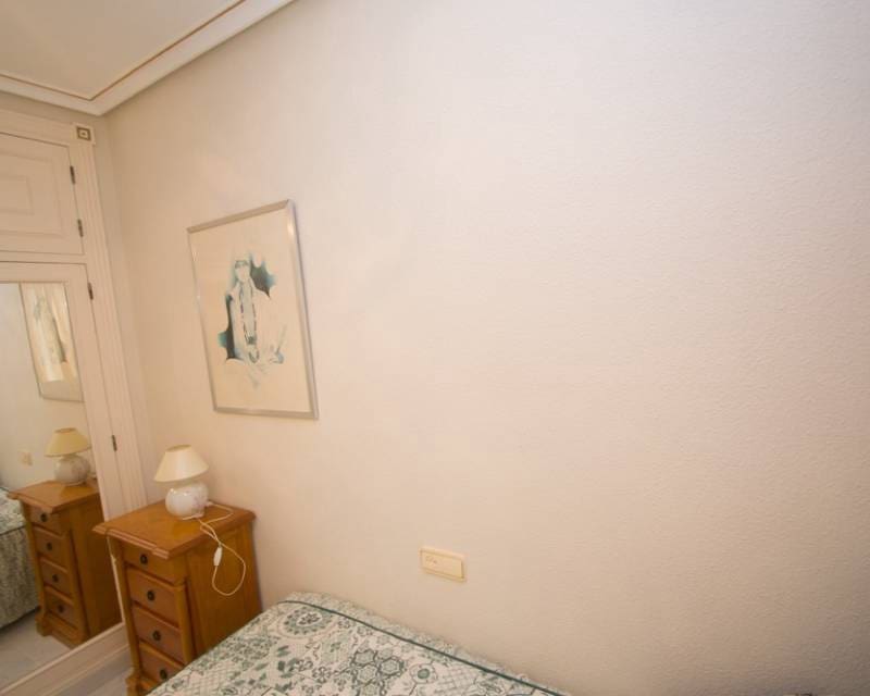 2 soveværelse Lejlighed til salg i La Veleta - € 135.000 (Ref: 9103372)