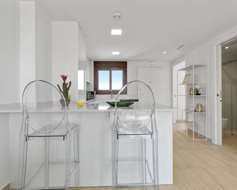 2 soveværelse Byhus til salg i San Pedro del Pinatar med swimmingpool garage - € 245.000 (Ref: 9105033)